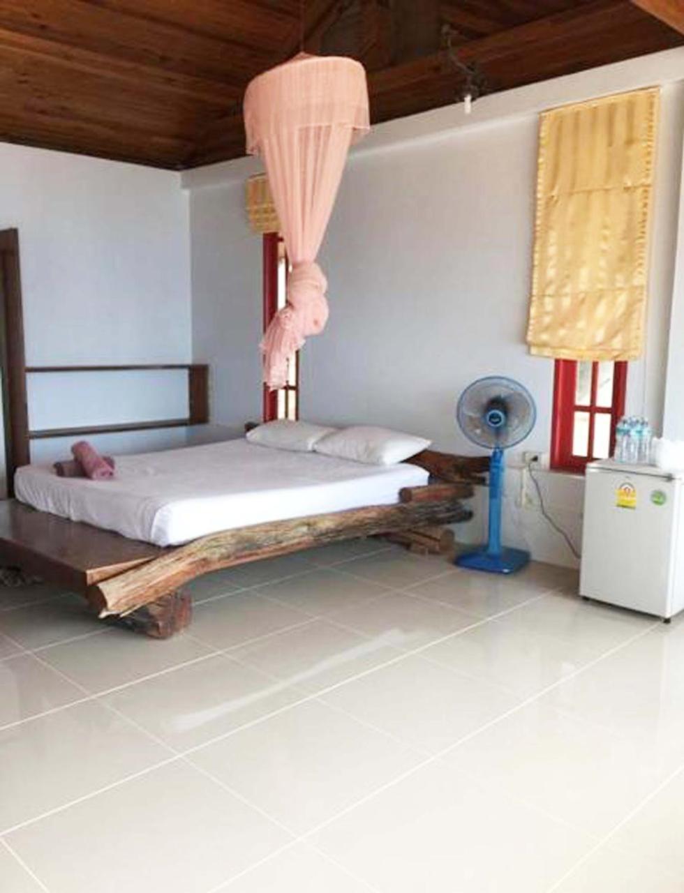 Mountain Reef Beach Resort Ko Tao Dış mekan fotoğraf